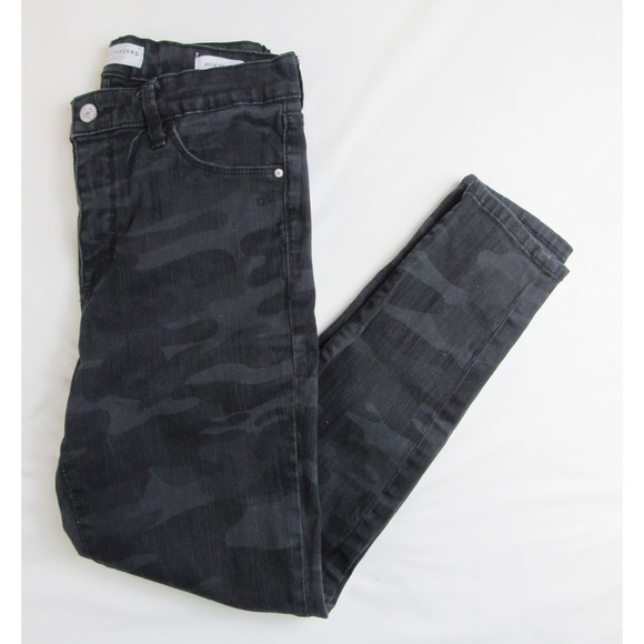 Sanctuary Denim - Social Standard by Sanctuary Jeans Black/Gray Camo Ankle Skinny Mid Rise Size 4